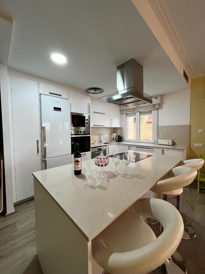 Seahomes Vacations - Nautic Maritime Apt Blanes Eksteriør billede